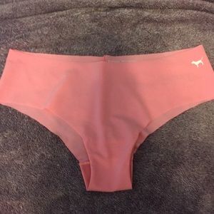 Women’s cheeky underwear from pink SIZE MEDIUM